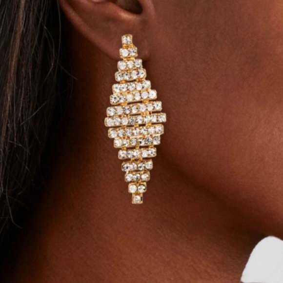 Amrita Singh Kate Crystal Earring - Picture 2 of 3